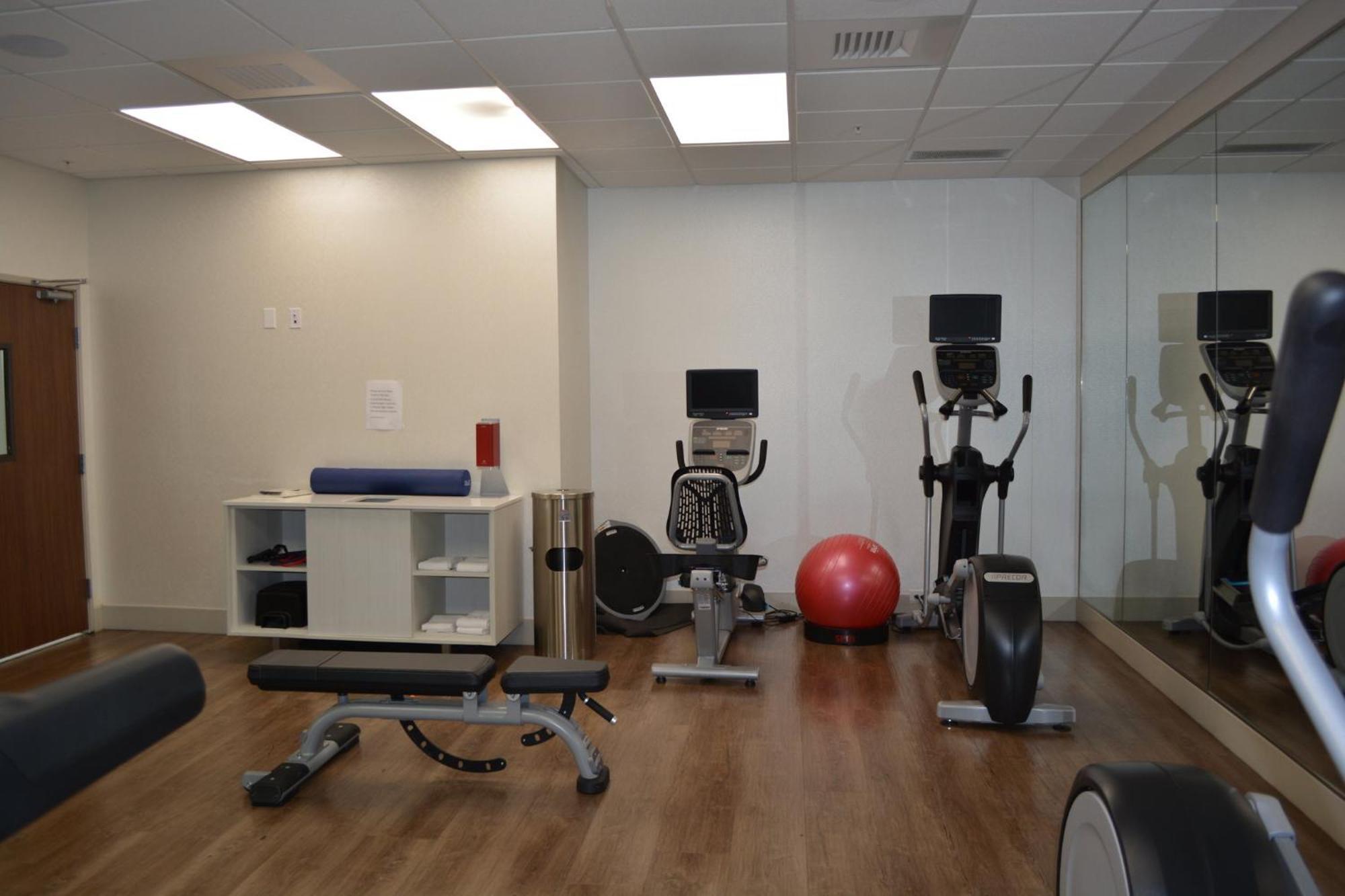Holiday Inn Express & Suites Liberal Kültér fotó