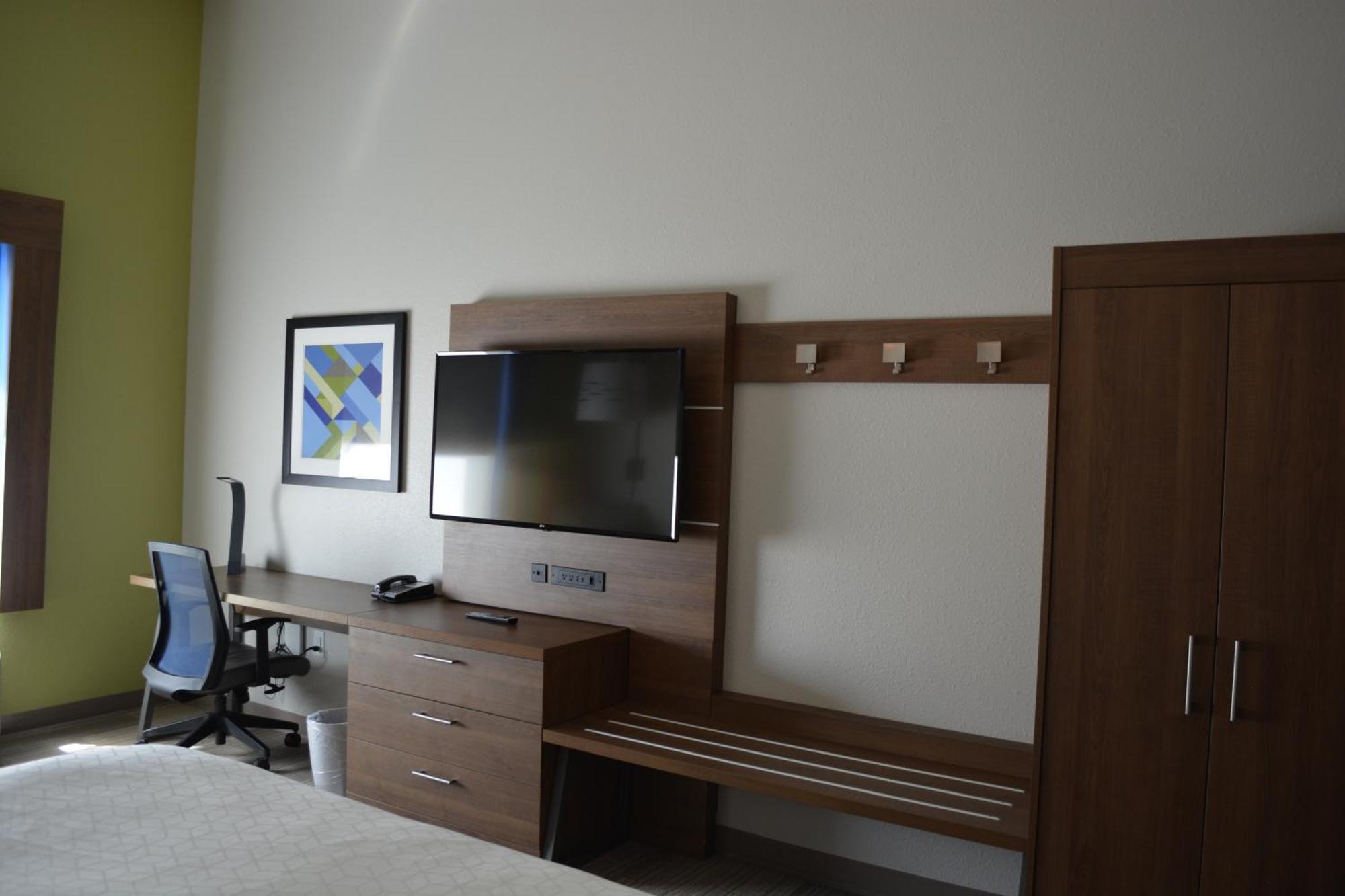 Holiday Inn Express & Suites Liberal Kültér fotó