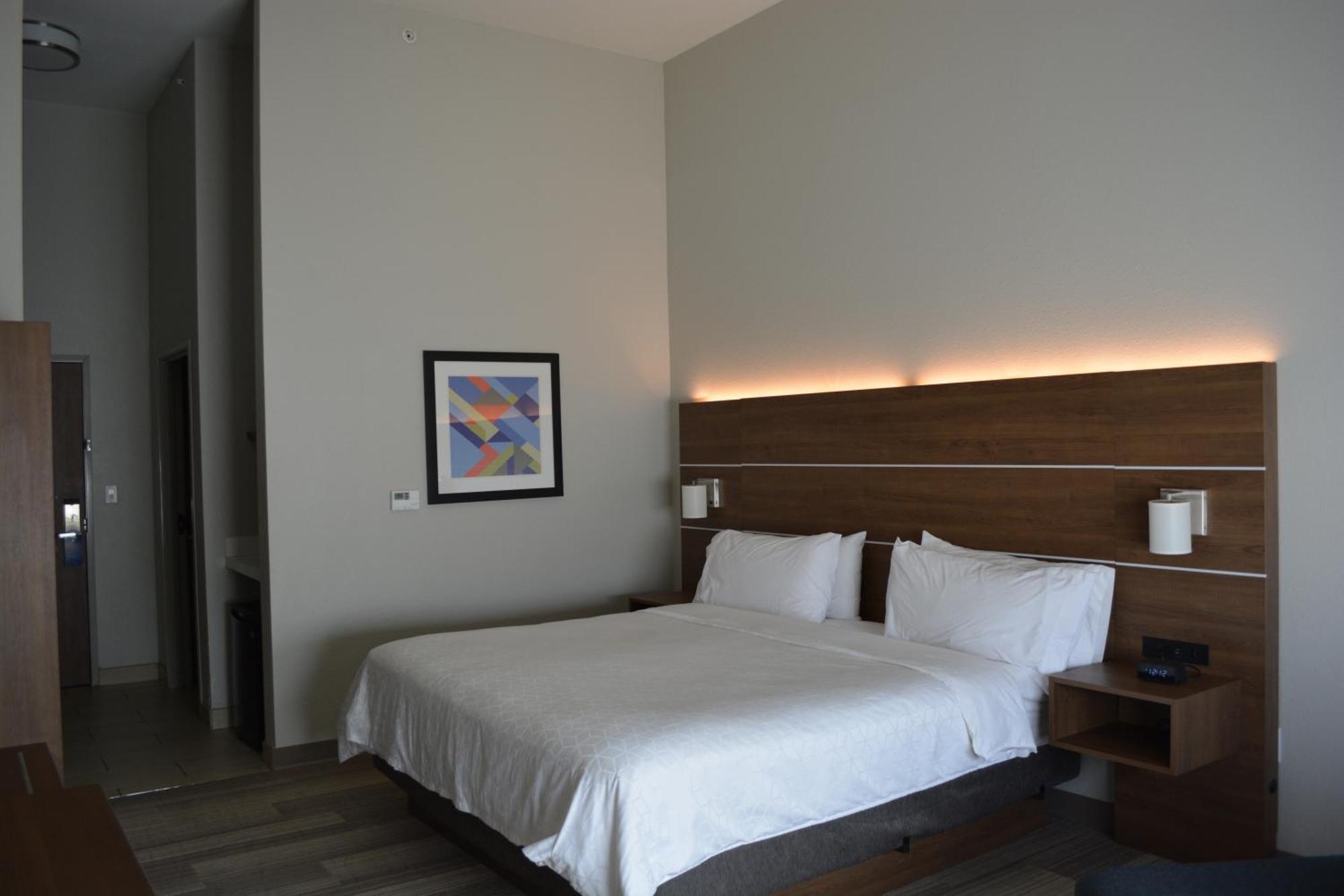 Holiday Inn Express & Suites Liberal Kültér fotó